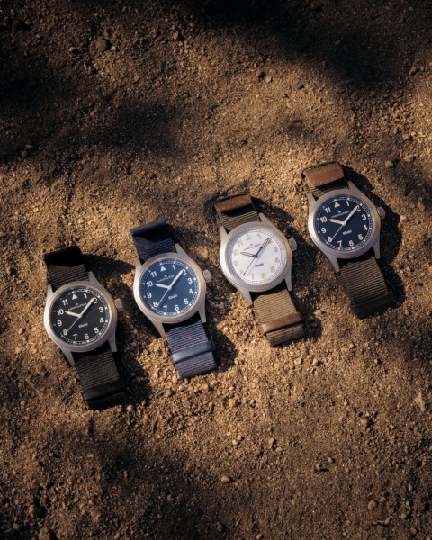 Hamilton khaki field quartz